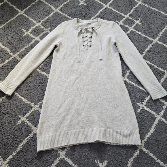 Madewell Merino Wool Long Sleeve Lace Up Front Cream Oatmeal Sweater Dress M - Picture 3 of 11